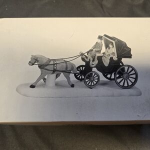 Central Patk Carriage Figure